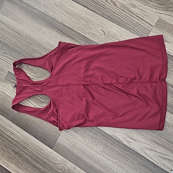 EUC Bodycorps racerback yoga top - Picture 4 of 5